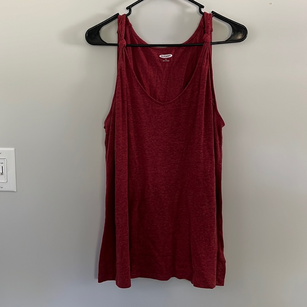 Old Navy tank top size XXL lightly worn
